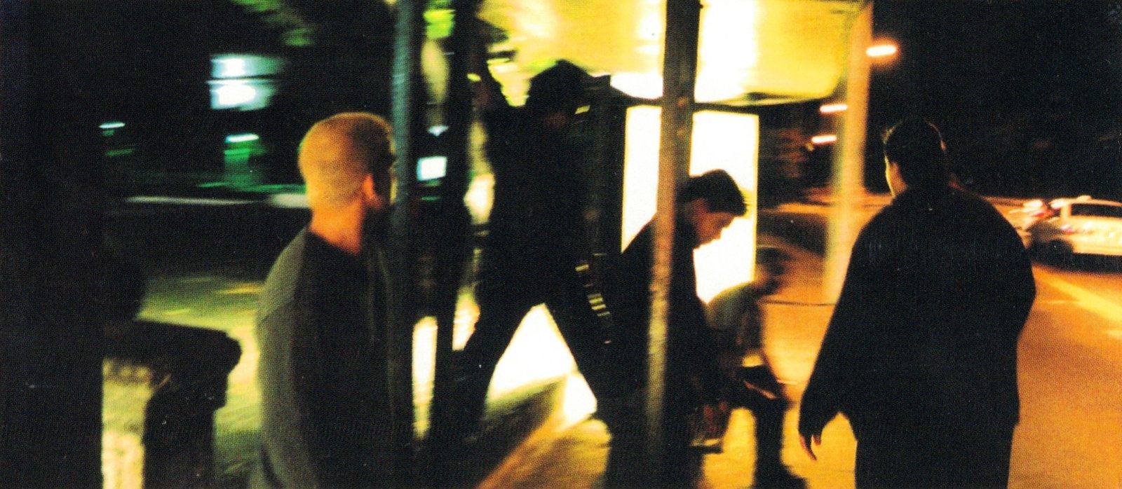 Zekreto back cover photo of the band